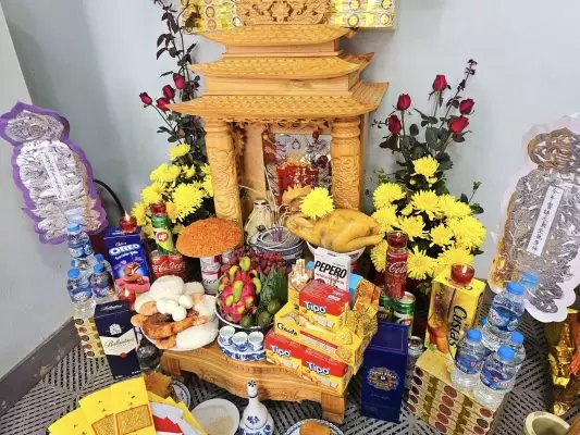 Lễ Khai Trương Cửa H&agrave;ng